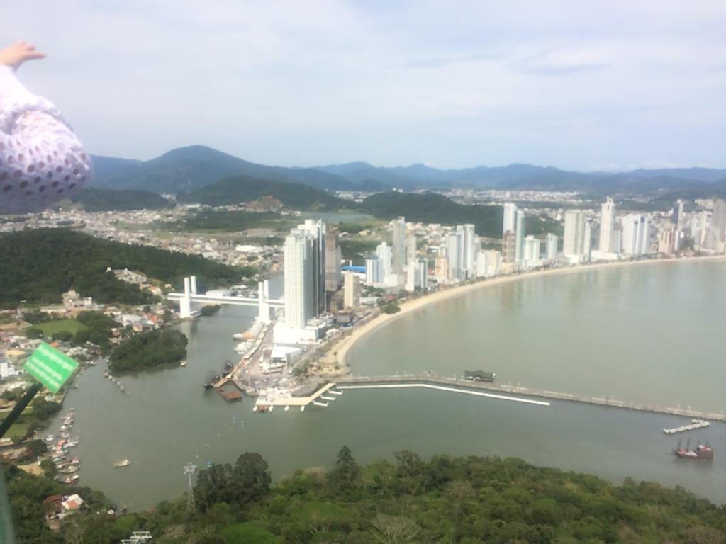 Hospedagem Domiciliar Alternativa Balneário Camboriú Zewnętrze zdjęcie